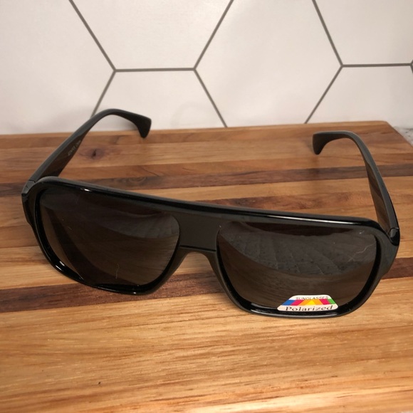 Other - ❤️‍🔥 Polarized Square sunglasses